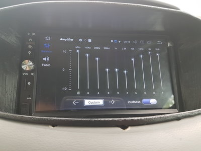 Android Erisin DoubleDIN (5).jpg (3.5 Mio) Consulté 12831 fois Menu Amplificateur (Equaliser)