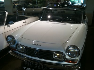 Peugeot 404 Cabriolet.jpg