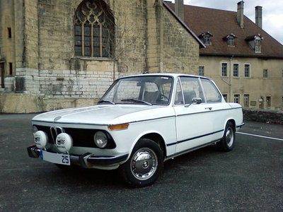 BMW 1602 suite