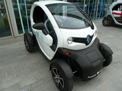 Twizy (26).JPG