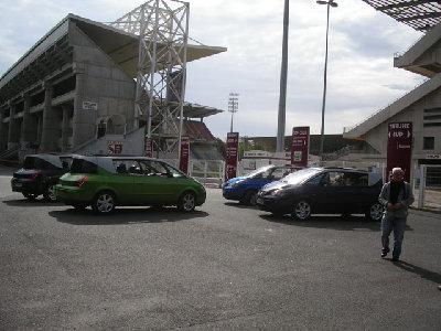 Le stade de foot, ca creuse ...