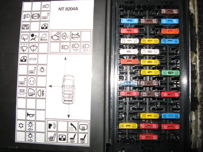 spaza nt8204 BOITE PASSAGER AV.jpg