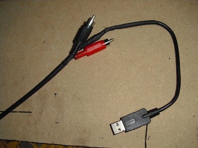 Soudage de la prise USB sur le câble 8 brins blindé