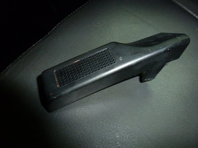 & cache micro .JPG (5.06 Mio) Consulté 12161 fois & Cache micros