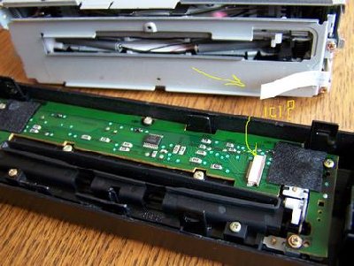 Chargeur-CD-Avt-Redim.jpg