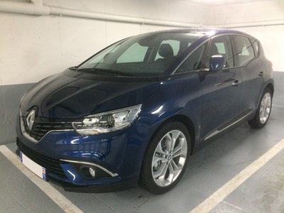 IMG_2565.JPG (1.42 Mio) Consulté 8121 fois 1.6 dCi - 130 cv - Finition Business