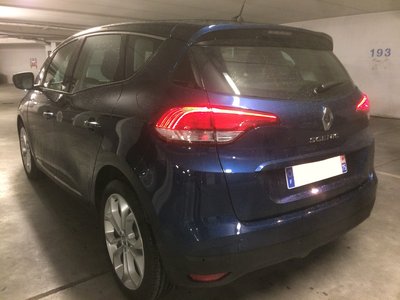 IMG_2559.JPG (1.35 Mio) Consulté 8121 fois 1.6 dCi - 130 cv - Finition Business